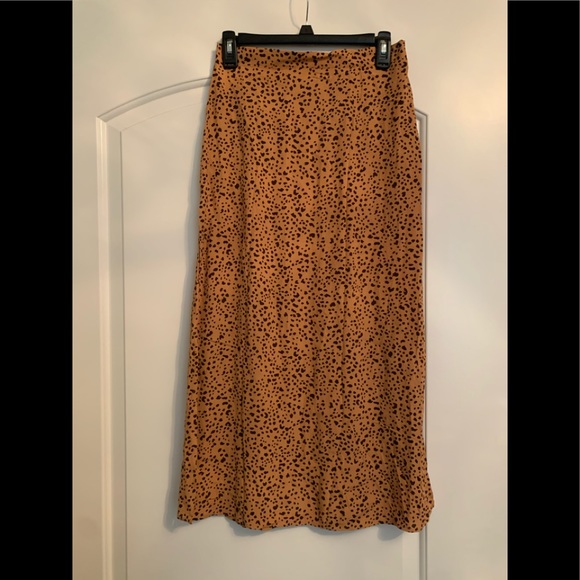 Cotton On Dresses & Skirts - Cotton on midi skirt